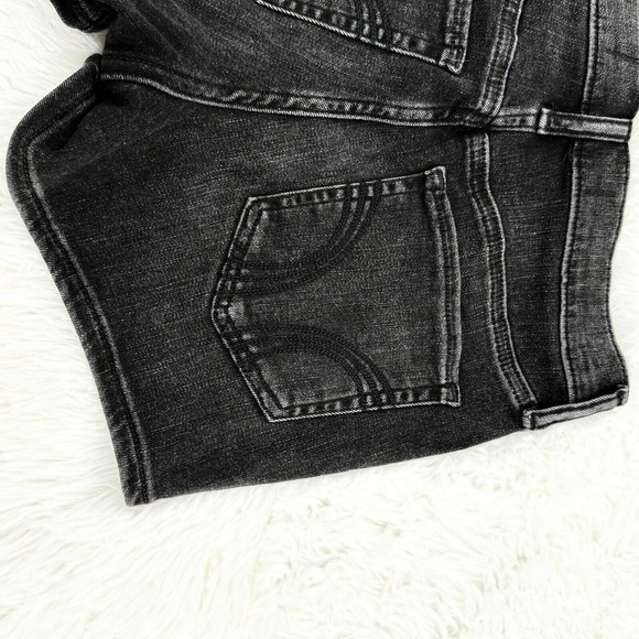 Hollister‎ Women's Size 26 Waist High-Rise Black Wash Distressed Denim Shorts - Picture 10 of 10